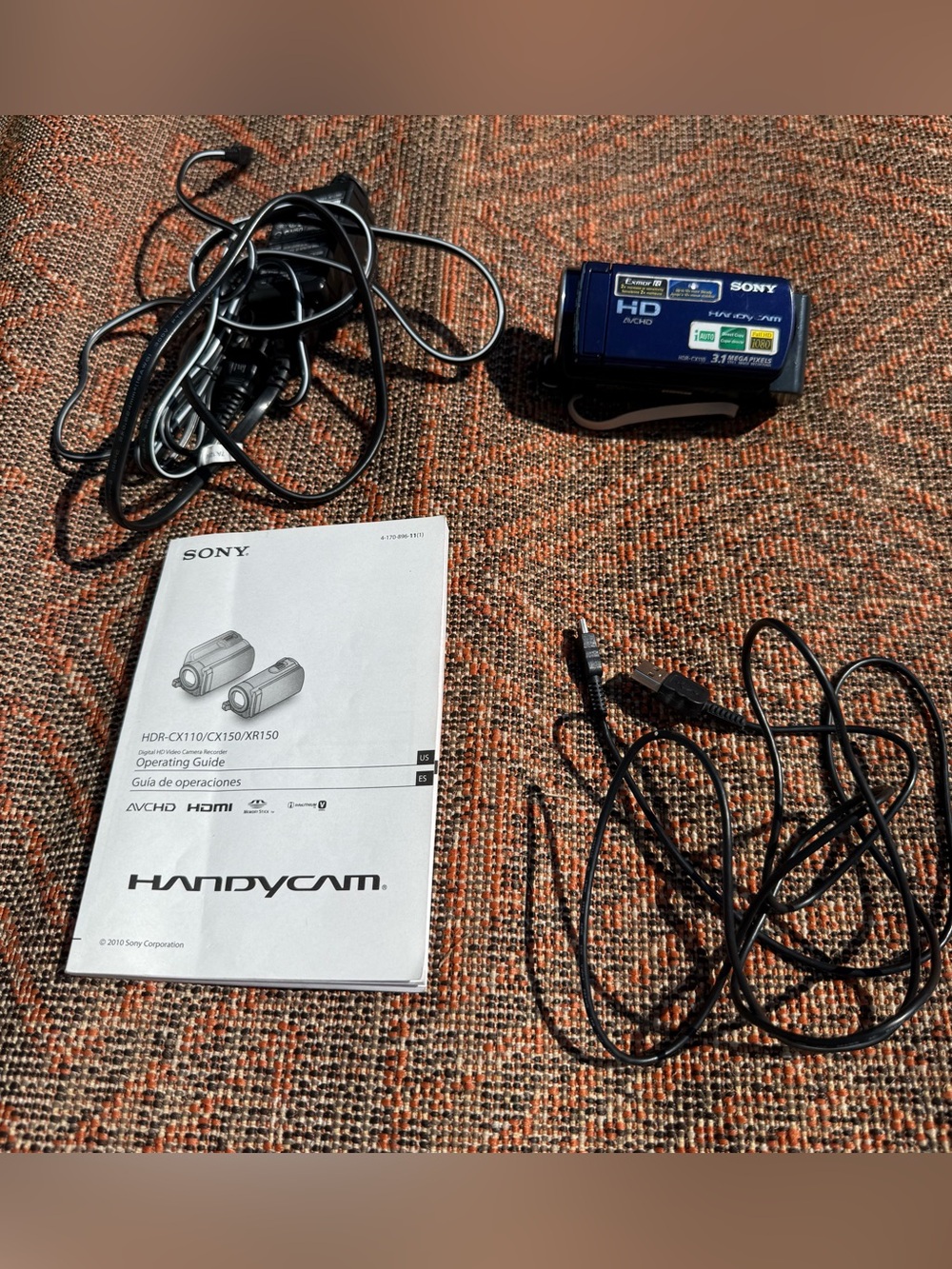 Sony Handycam HDR-CX110 Blue Digital Camcorder Full HD 1080 Lens AC Charger